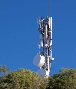telecommunications-mast-radio-mast-communication-antenna (1)